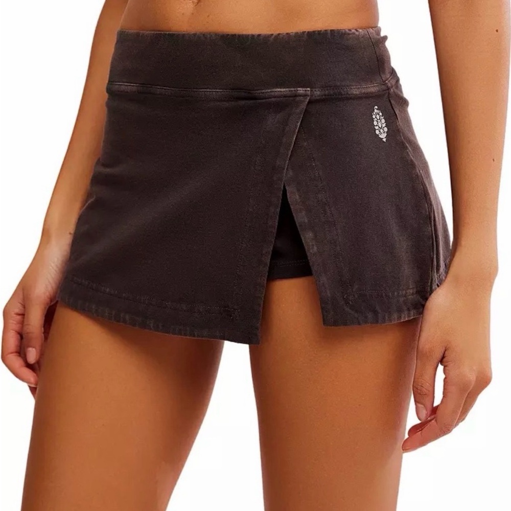 NWT FP Movement by Free People Hot Shot Mini Skort black M - Picture 7 of 9